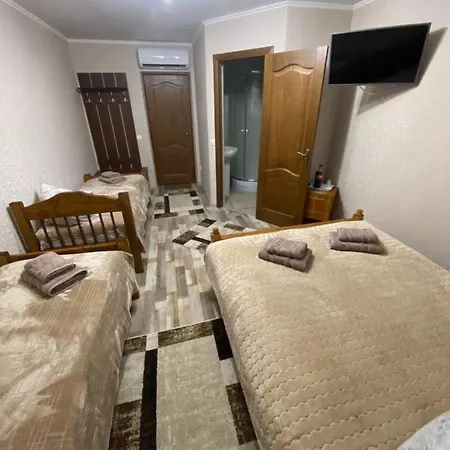 Hotel Motel Lux Lojeva