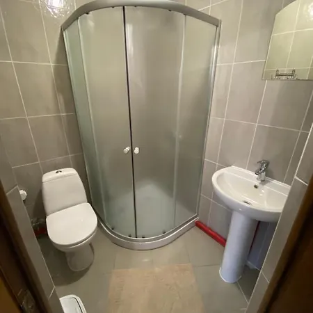 Motel Lux * Lojeva